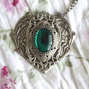 Green Heart-Shaped Hair Clip